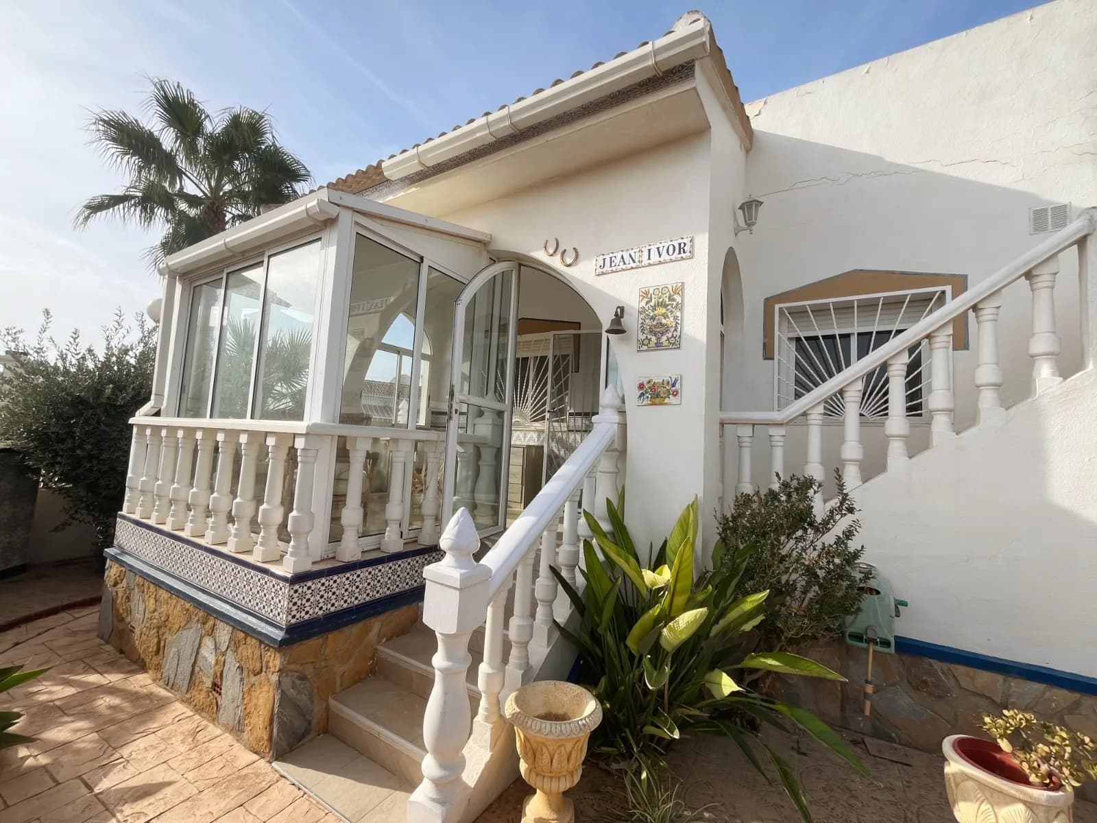 Bungalow de 3 dormitorios en venta en Ciudad Quesada, Alicante / Costa Blanca - Image 5