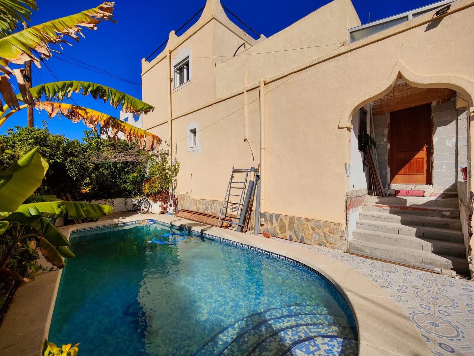 Villa de 4 dormitorios en venta en San Miguel de Salinas, Alicante - Image 6