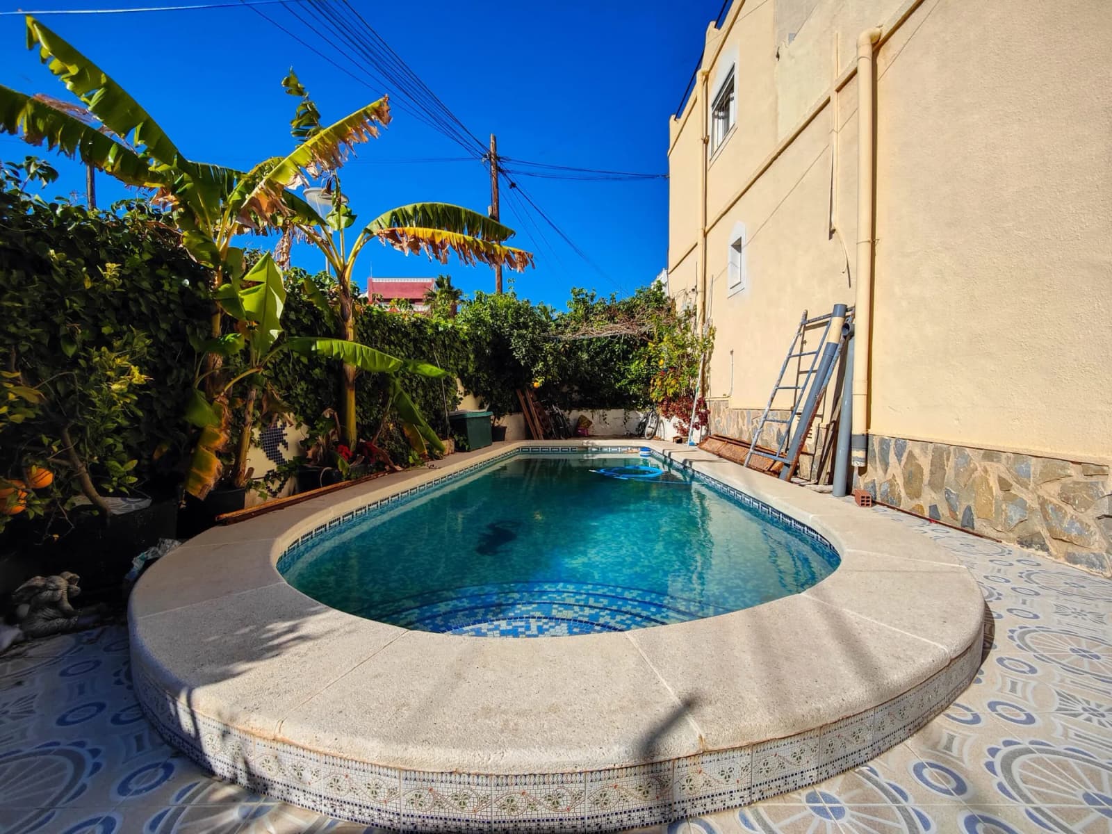 Villa de 4 dormitorios en venta en San Miguel de Salinas, Alicante - Image 7