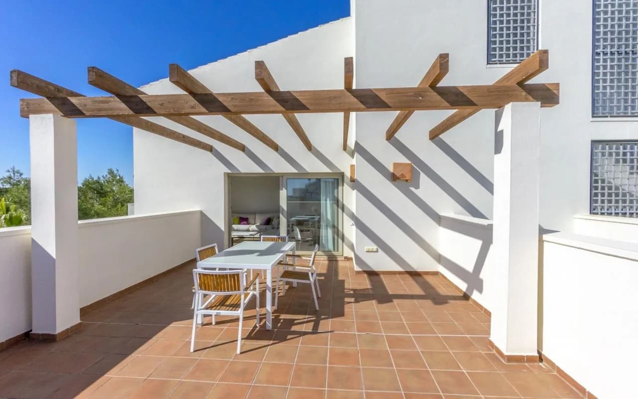 Villa de 2 dormitorios en venta en Orihuela Costa, Alicante - Image 3