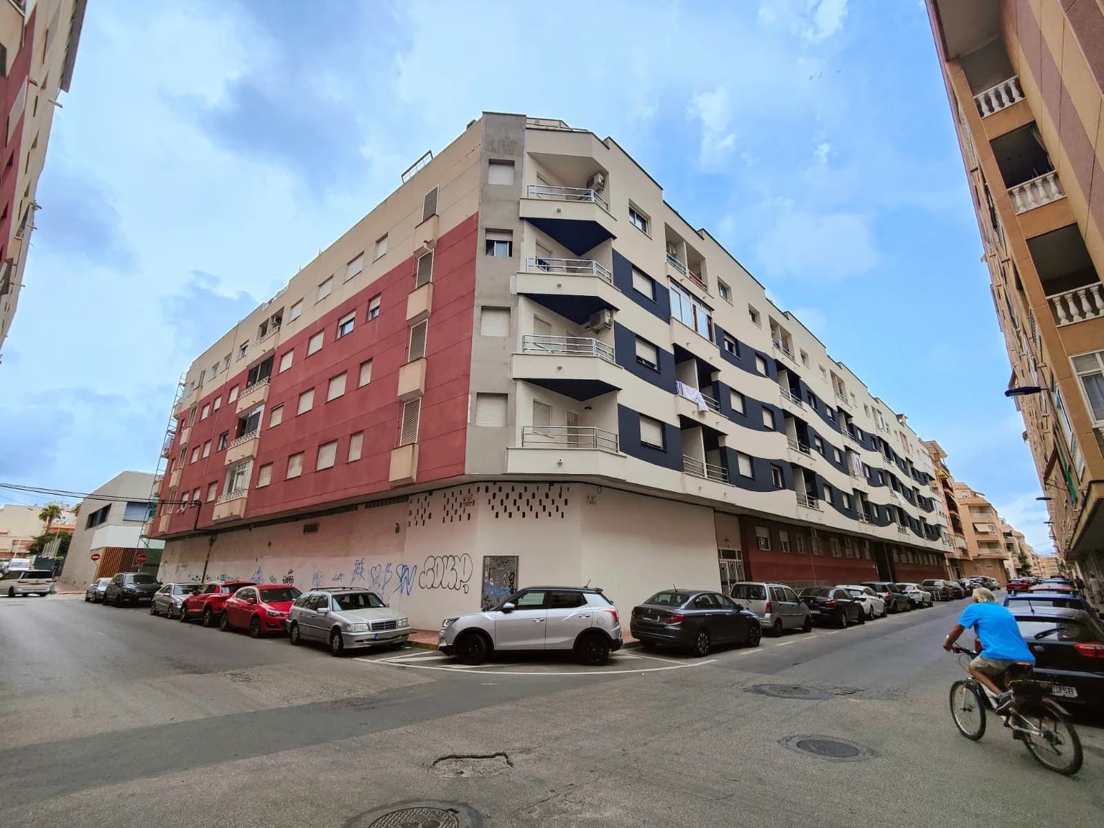 Commercial en venta en Torrevieja, Alicante - Image 4