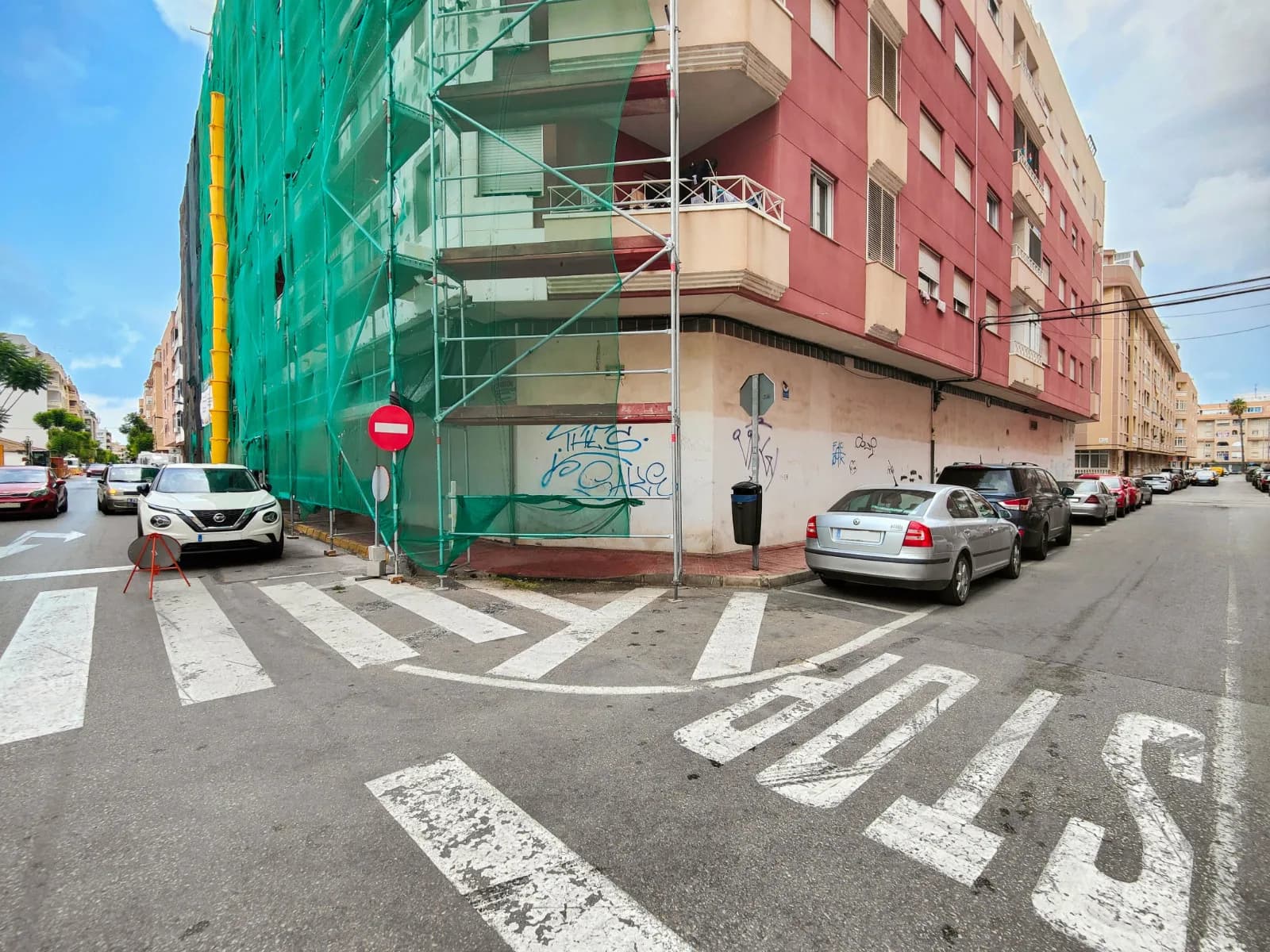 Commercial en venta en Torrevieja, Alicante - Image 8