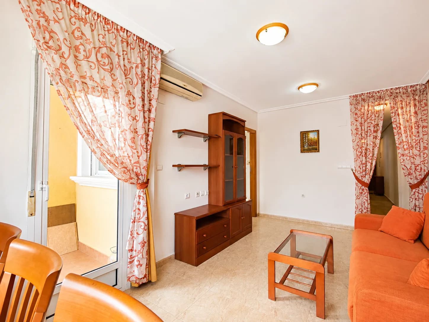 Apartment de 2 dormitorios en venta en Torrevieja, Alicante - Image 6