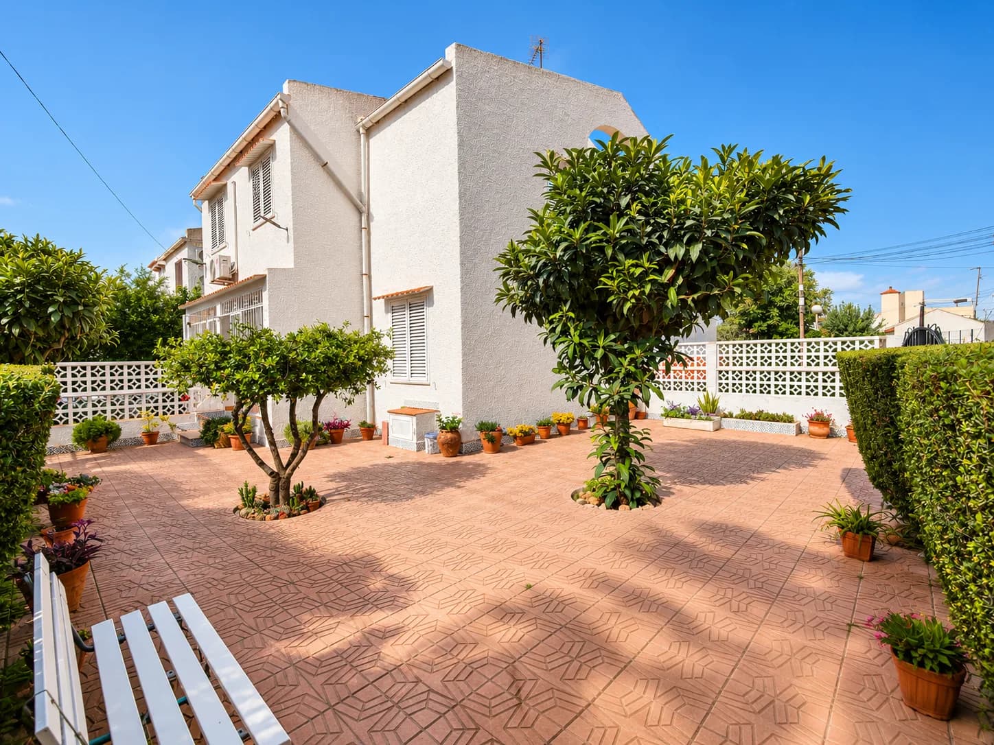 Townhouse de 2 dormitorios en venta en Torrevieja, Alicante