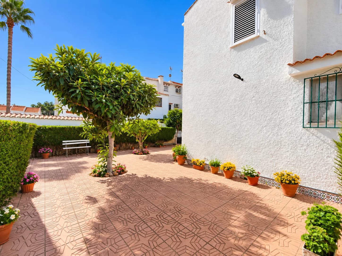 Townhouse de 2 dormitorios en venta en Torrevieja, Alicante - Image 5