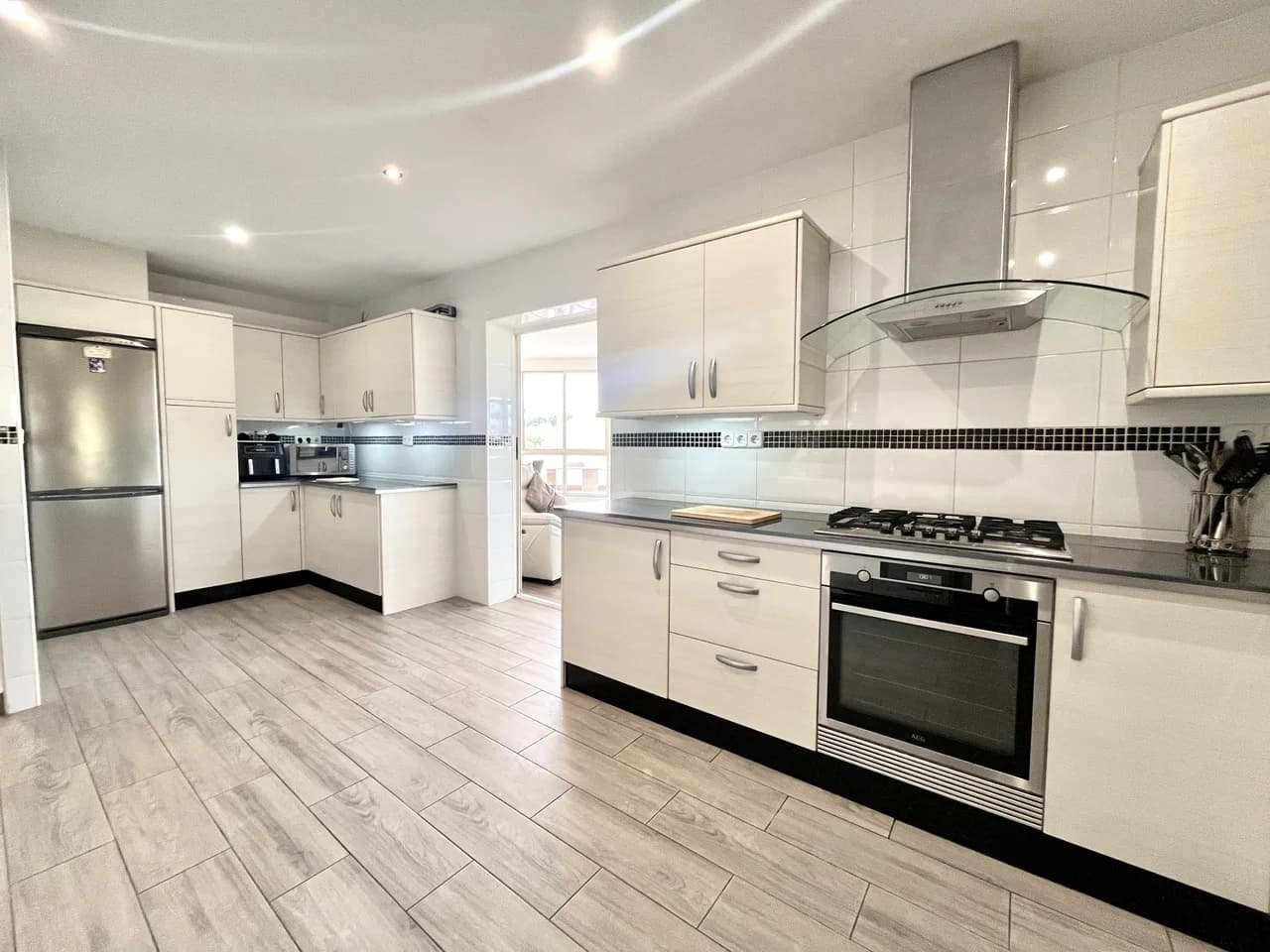 Villa de 3 dormitorios en venta en Pinar de Campoverde, Alicante - Image 3