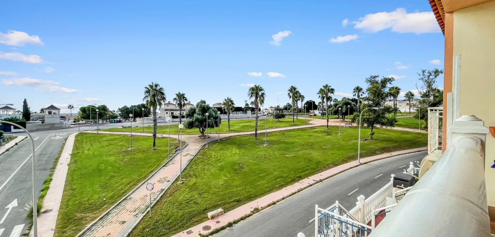 Apartment de 2 dormitorios en venta en Orihuela Costa, Costa Blanca (Alicante) - Image 5
