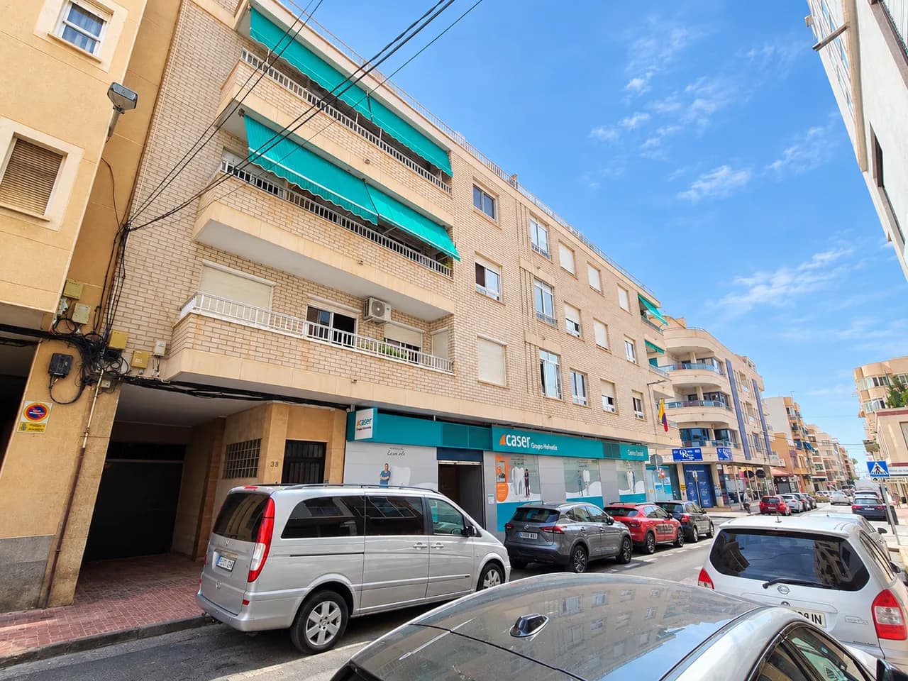 Apartment de 3 dormitorios en venta en Torrevieja, Alicante