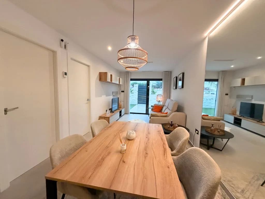 Apartment de 2 dormitorios en venta en Lo Crispin, Alicante - Image 9