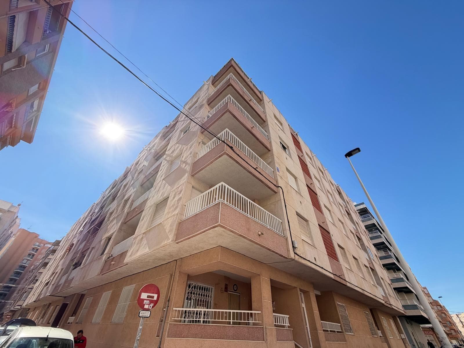 Luxury Apartment In Torrevieja Only 150 M To The Beach - Image 5