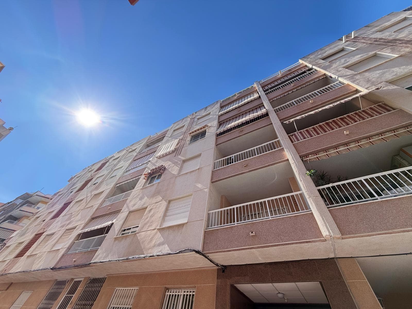 Luxury Apartment In Torrevieja Only 150 M To The Beach - Image 6