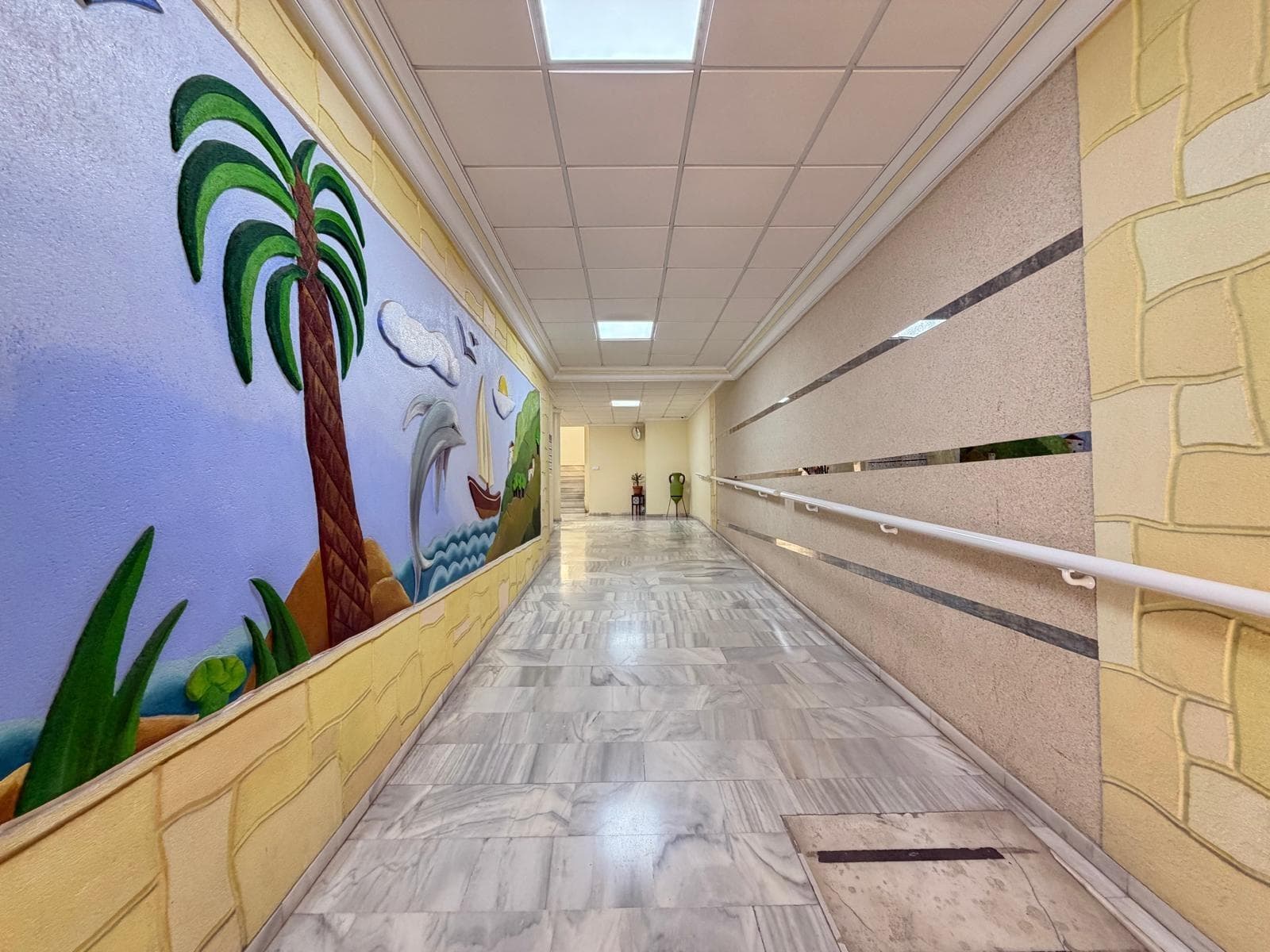 Luxury Apartment In Torrevieja Only 150 M To The Beach - Image 9