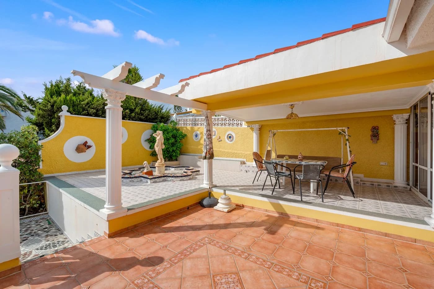 Villa de 2 dormitorios en venta en Ciudad Quesada - Rojales, Alicante - Image 9