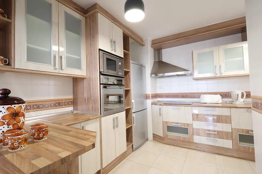 Apartment de 3 dormitorios en venta en Torrevieja, Alicante - Image 3