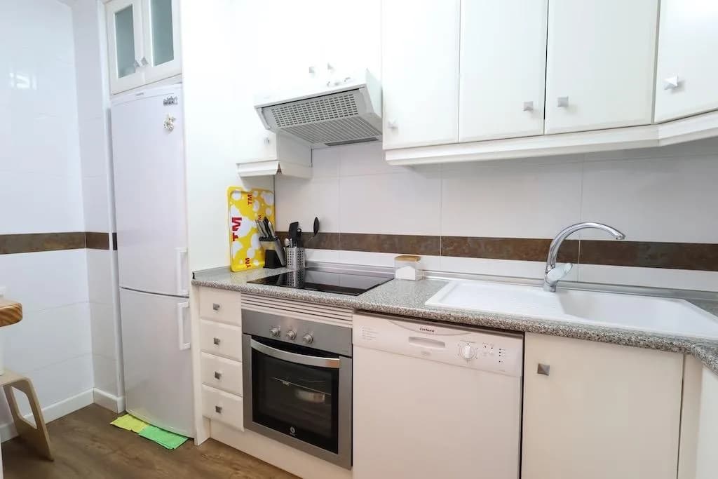 Villa de 2 dormitorios en venta en Pilar de la Horadada, Alicante - Image 9