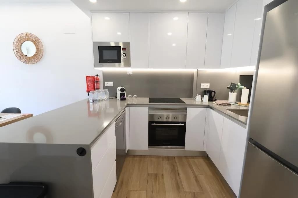 Apartment de 2 dormitorios en venta en Orihuela Costa, Alicante - Image 8
