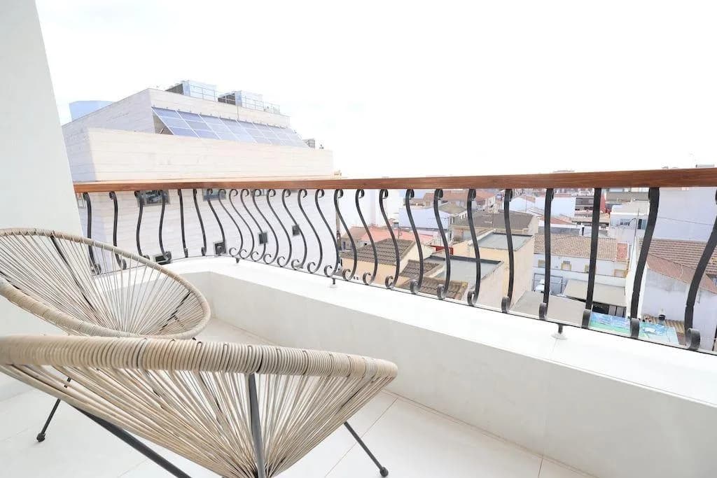 Apartment de 3 dormitorios en venta en Pilar de la Horadada, Alicante - Image 2