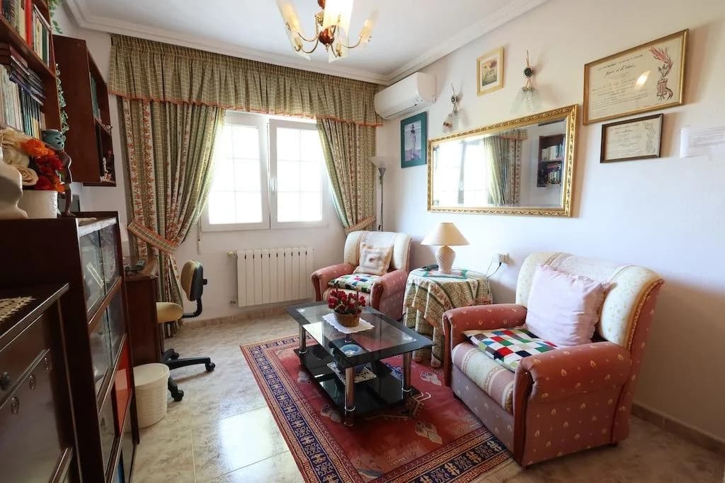 Villa de 5 dormitorios en venta en Orihuela Costa, Alicante - Image 9