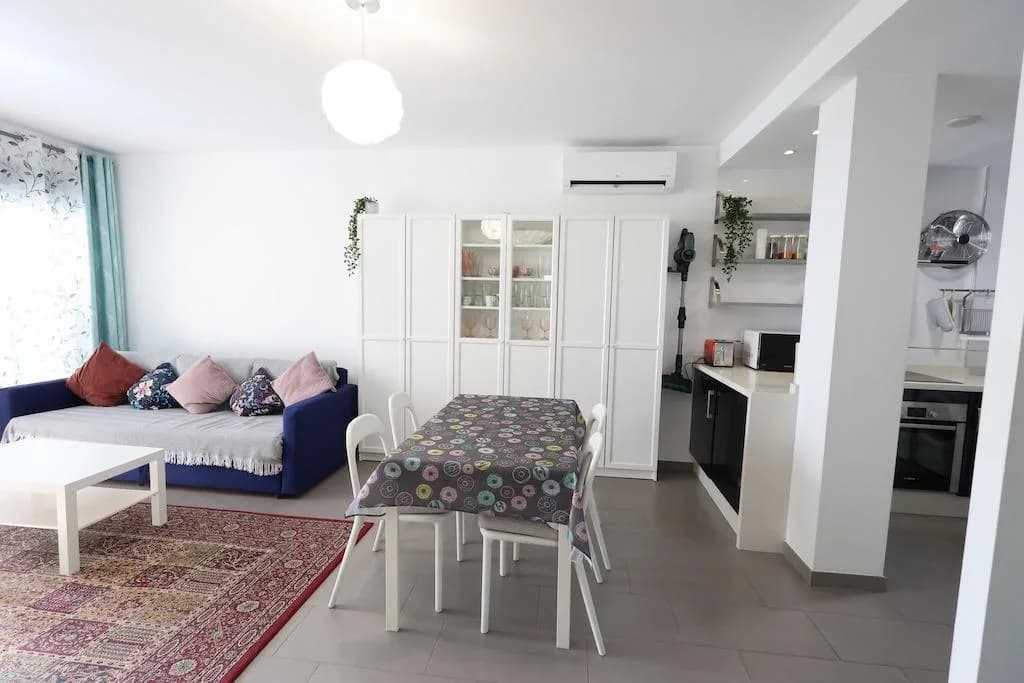 Bungalow de 2 dormitorios en venta en Orihuela Costa, Alicante - Image 7