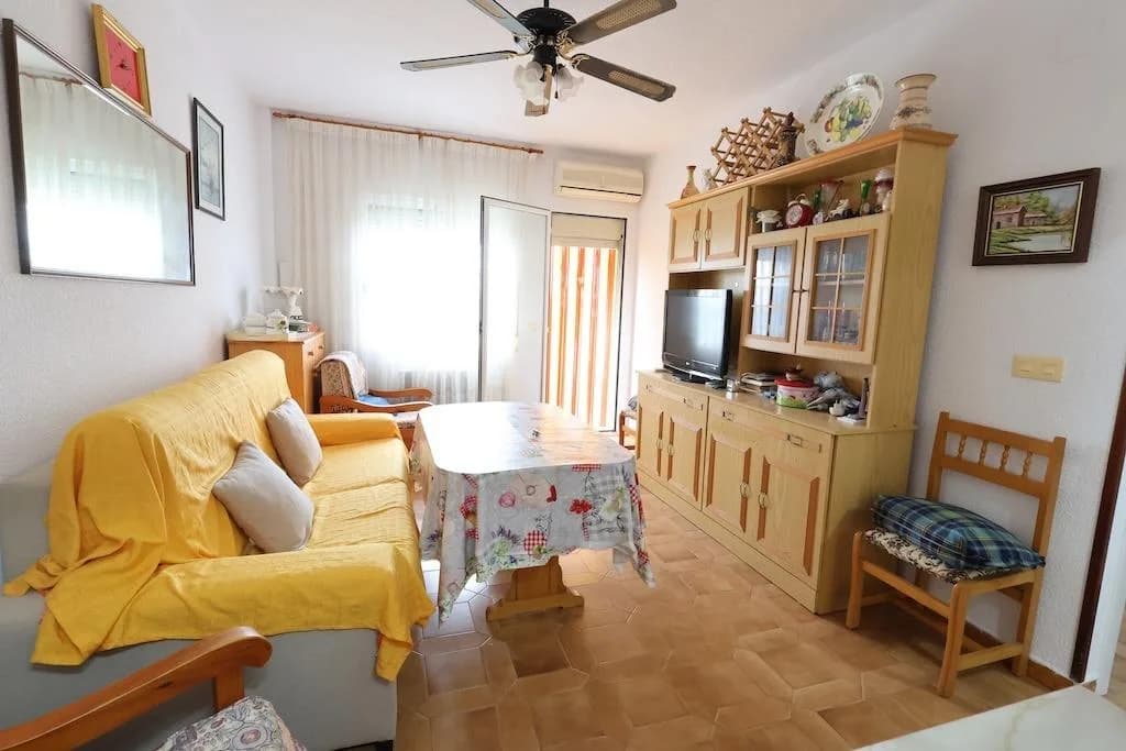 Apartment de 1 dormitorios en venta en Orihuela Costa, Alicante - Image 4