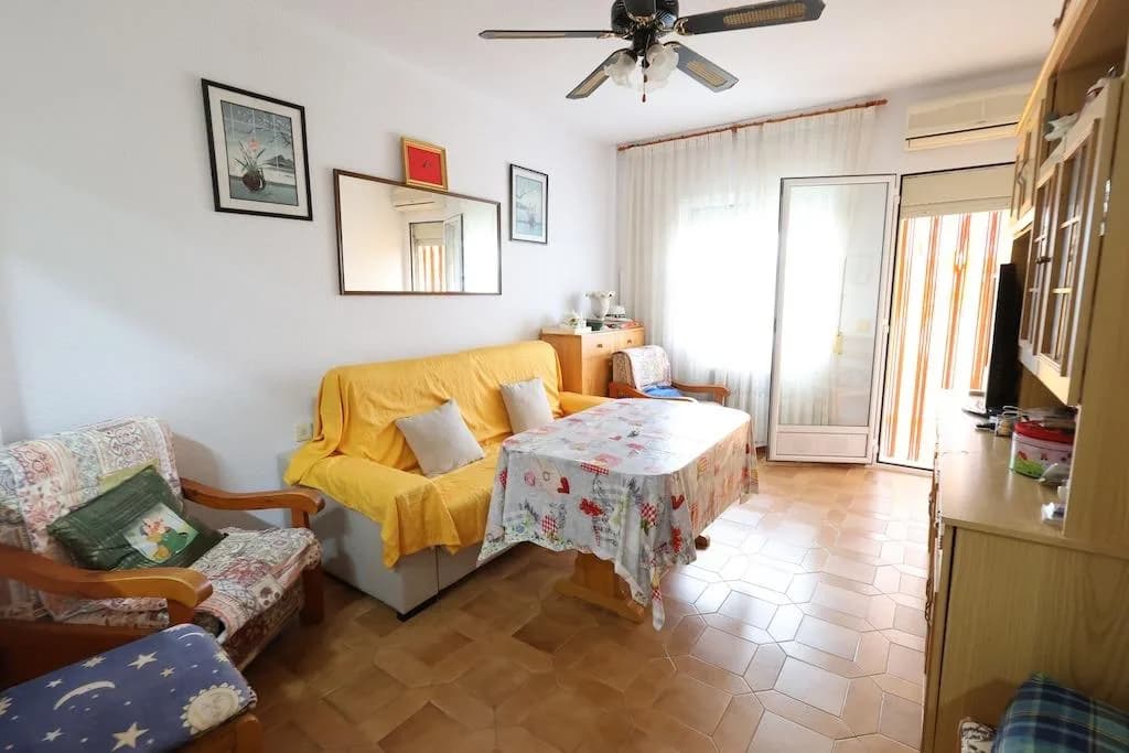 Apartment de 1 dormitorios en venta en Orihuela Costa, Alicante - Image 5