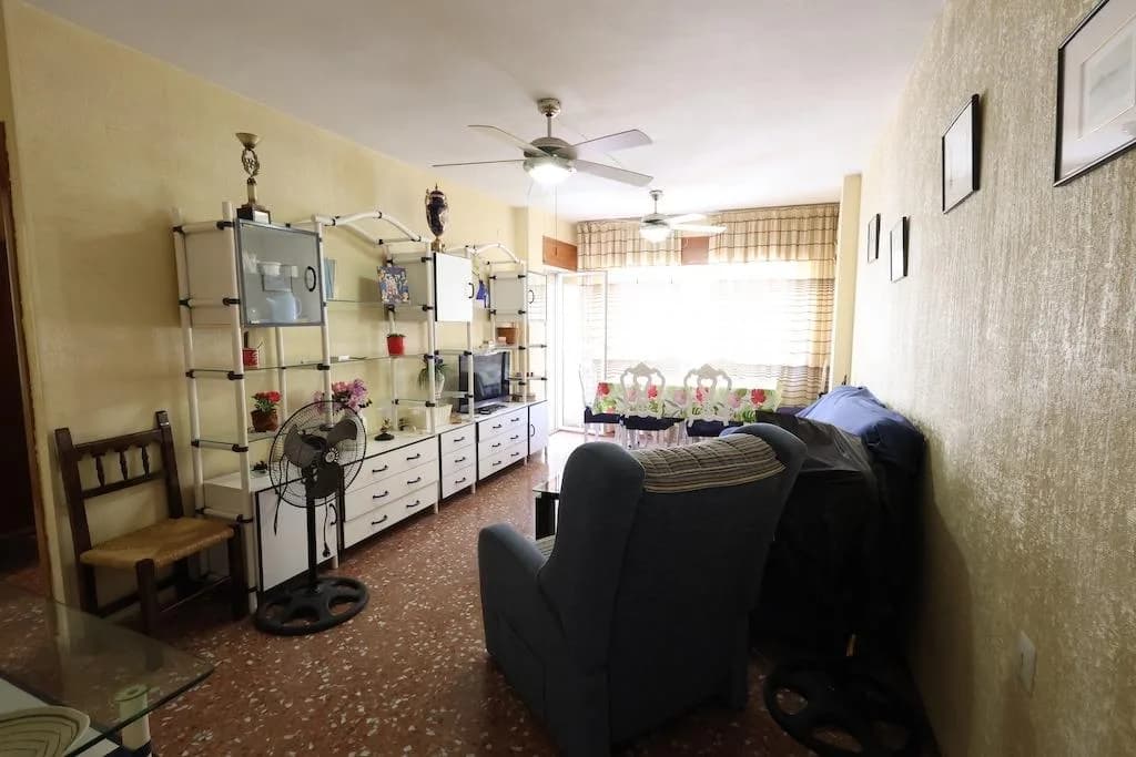 Apartment de 3 dormitorios en venta en Torrevieja, Alicante - Image 5