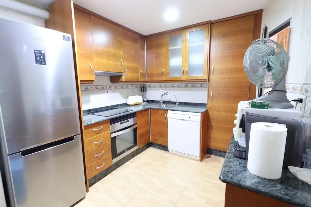 Apartment de 3 dormitorios en venta en Torrevieja, Alicante - Image 6