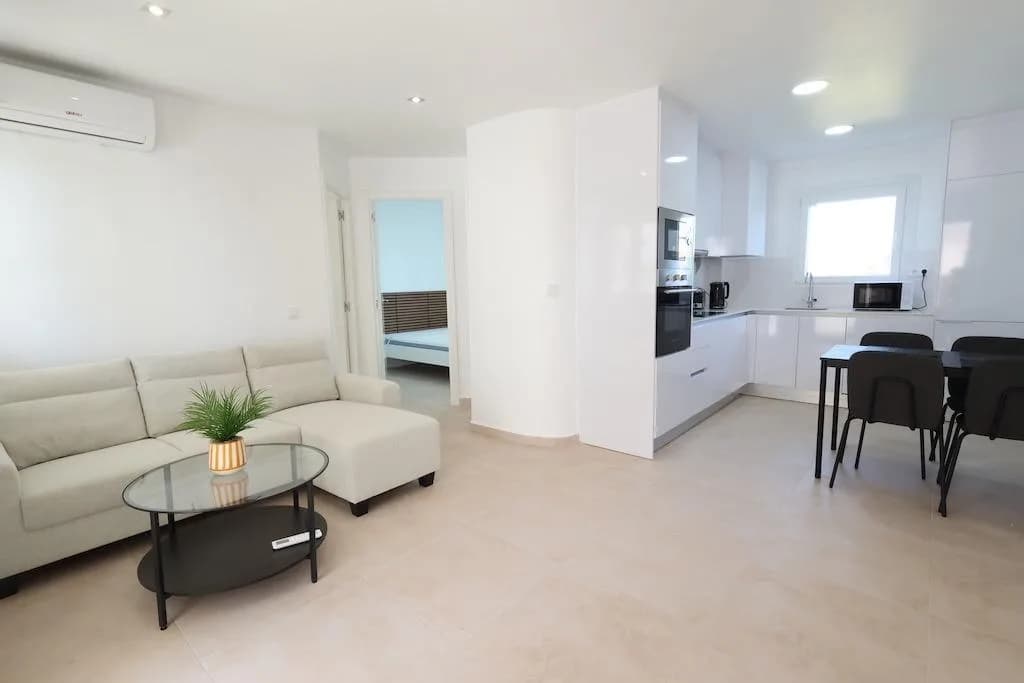 Upper Floor Bungalow In Orihuela Costa - Image 4