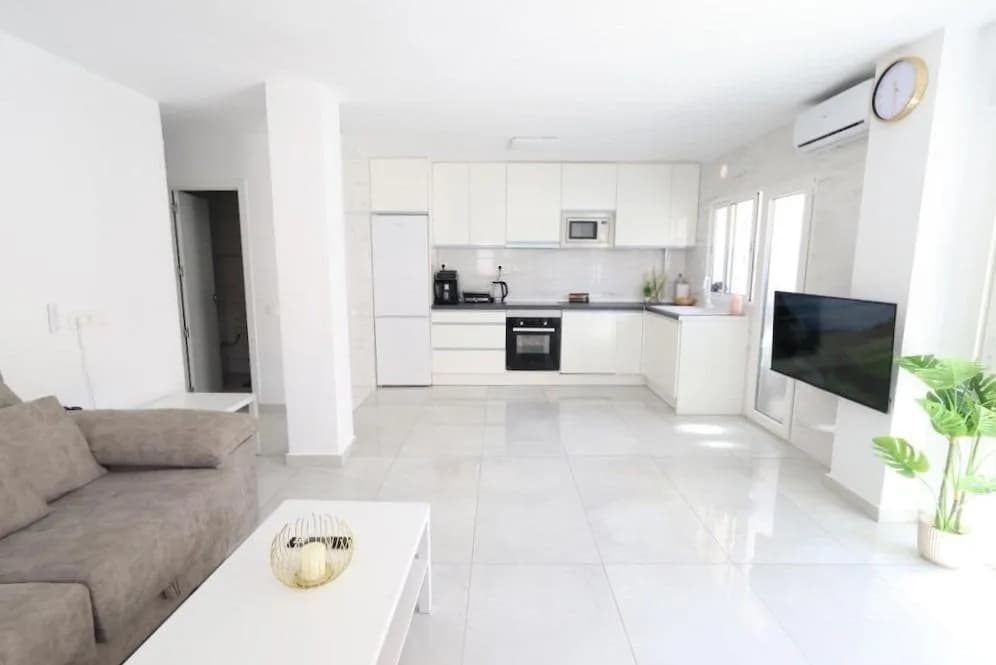 Apartment de 3 dormitorios en venta en Torrevieja, Alicante