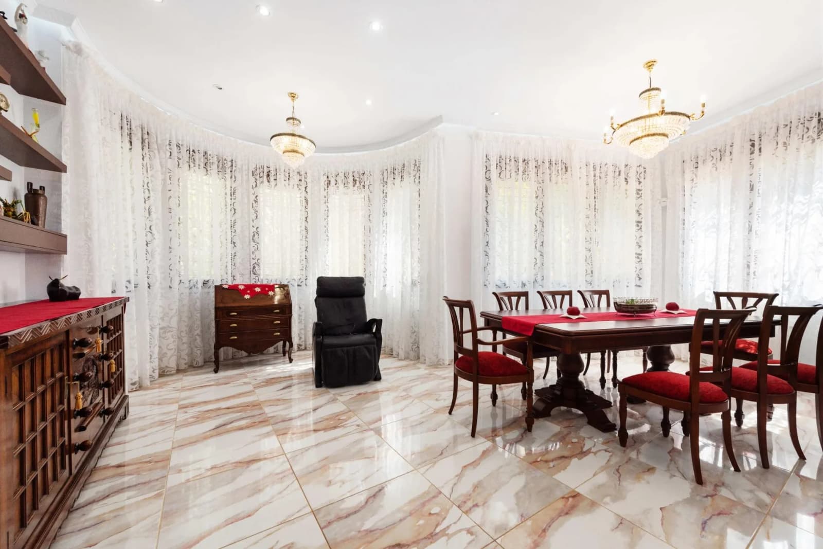 Villa de 4 dormitorios en venta en Orihuela Costa, Alicante - Image 7