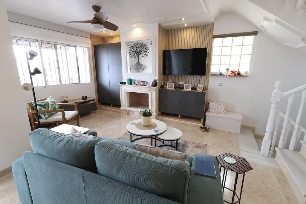 Villa de 5 dormitorios en venta en San Miguel de Salinas, Alicante - Image 7
