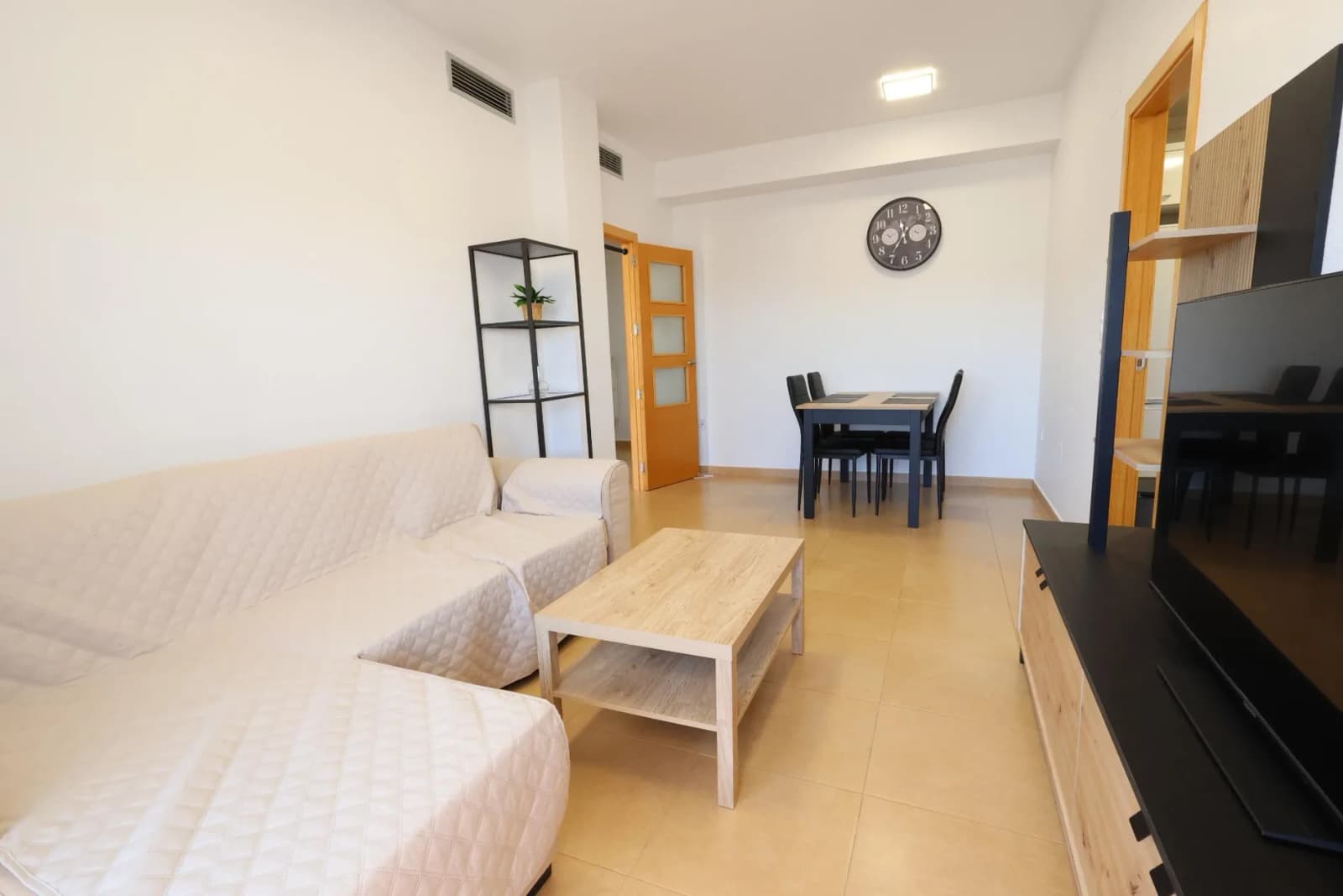 Apartment de 2 dormitorios en venta en Orihuela Costa, Alicante - Image 8