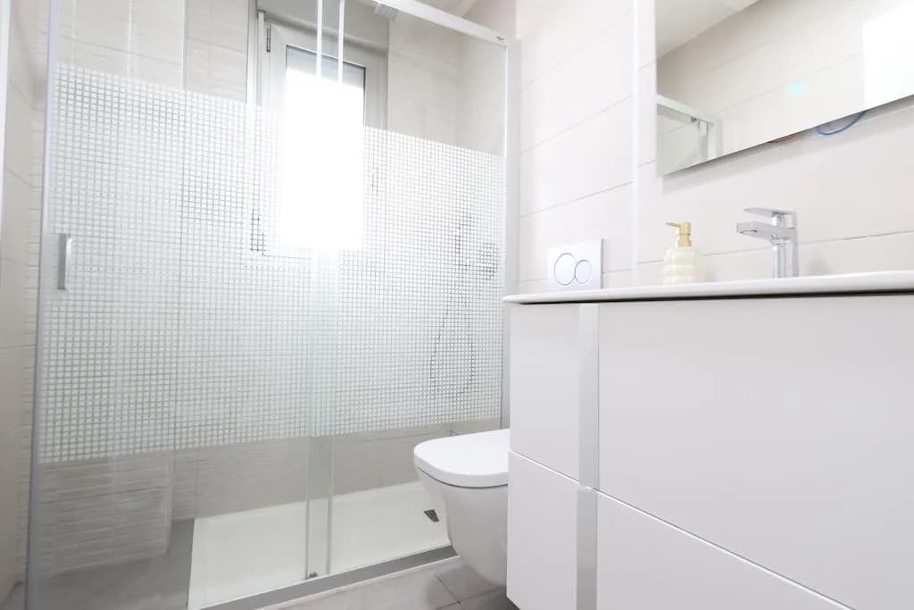 Apartment de 3 dormitorios en venta en Orihuela Costa, Alicante - Image 8