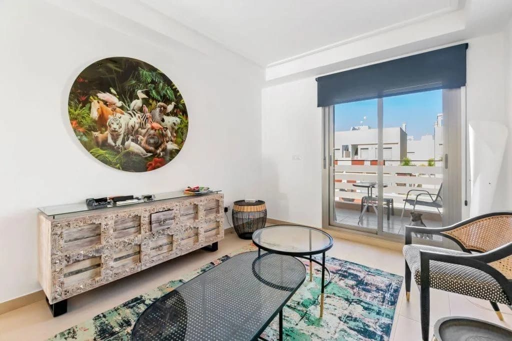 Villa de 2 dormitorios en venta en Pilar de la Horadada, Alicante - Image 8