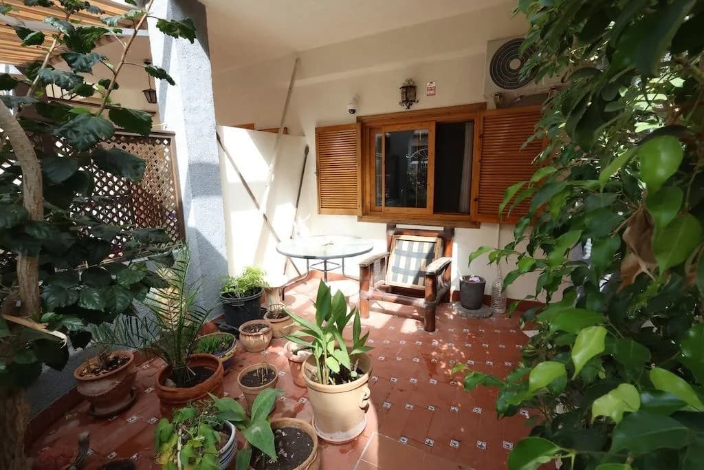 Apartment de 2 dormitorios en venta en Torrevieja, Alicante - Image 2