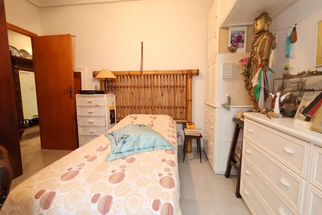 Apartment de 2 dormitorios en venta en Torrevieja, Alicante - Image 9