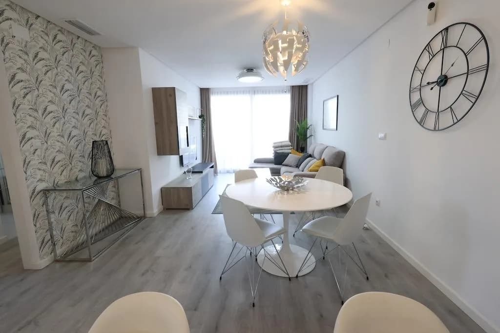 Apartment de 2 dormitorios en venta en Orihuela Costa, Alicante - Image 6