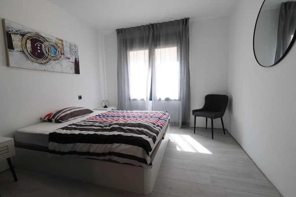 Villa de 3 dormitorios en venta en Torrevieja, Alicante - Image 8