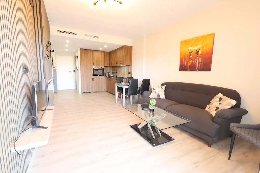 2 Bedroom Apartment for Sale in Orihuela Costa, Alicante - Image 6