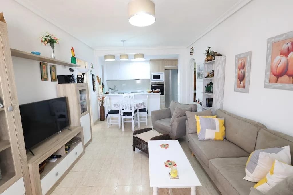 2 Bedroom Bungalow for Sale in Orihuela Costa, Alicante - Image 8