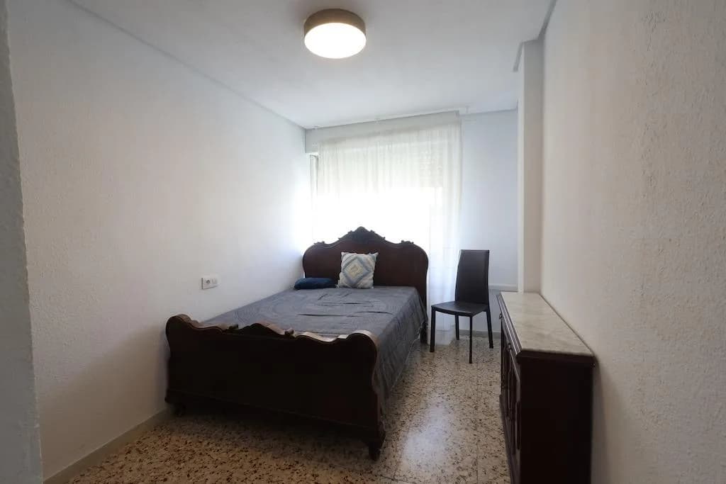 3 Bedroom Apartment for Sale in Torrevieja, Alicante - Image 6