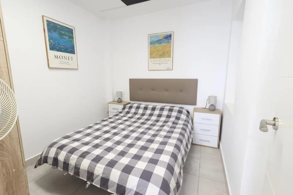 3 Bedroom Bungalow for Sale in Torrevieja, Alicante - Image 9