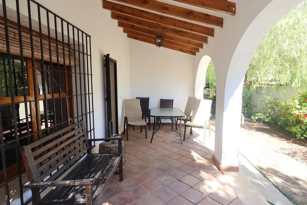 4 Bedroom Villa for Sale in Orihuela Costa, Alicante - Image 2