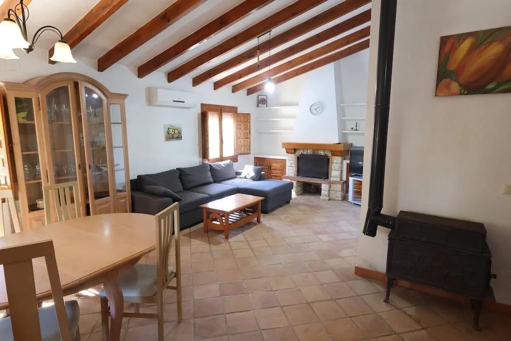 4 Bedroom Villa for Sale in Orihuela Costa, Alicante - Image 6