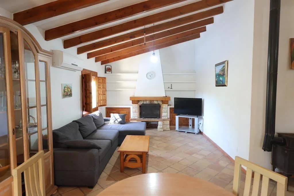 4 Bedroom Villa for Sale in Orihuela Costa, Alicante - Image 7