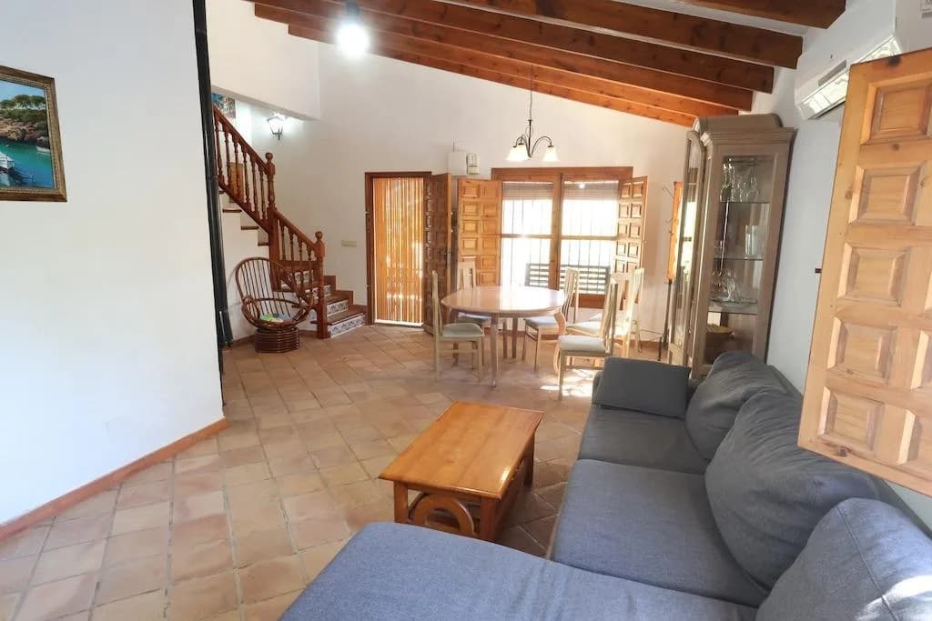 4 Bedroom Villa for Sale in Orihuela Costa, Alicante - Image 8