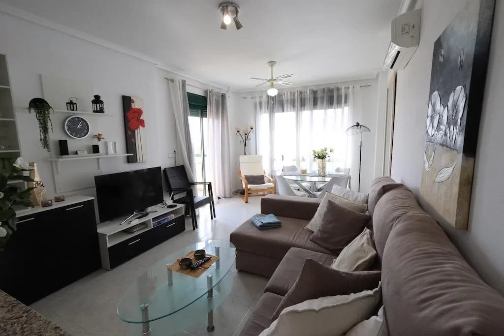 2 Bedroom Apartment for Sale in Orihuela Costa, Alicante - Image 7