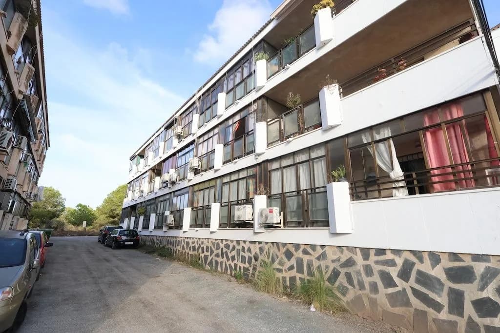 Upper Floor Bungalow In Orihuela Costa