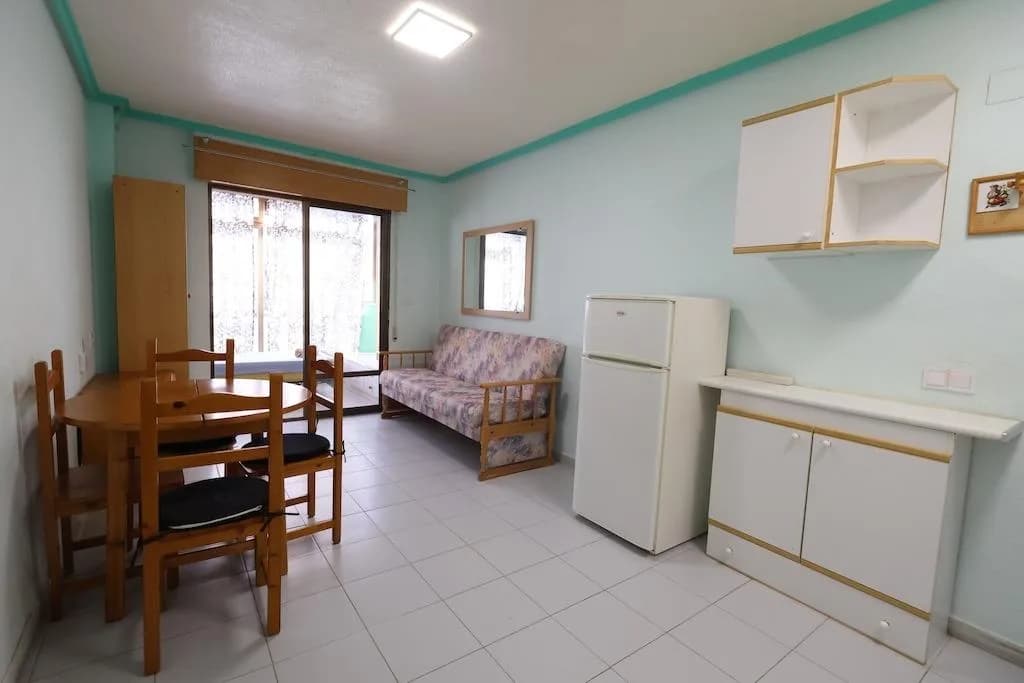 Upper Floor Bungalow In Orihuela Costa - Image 3