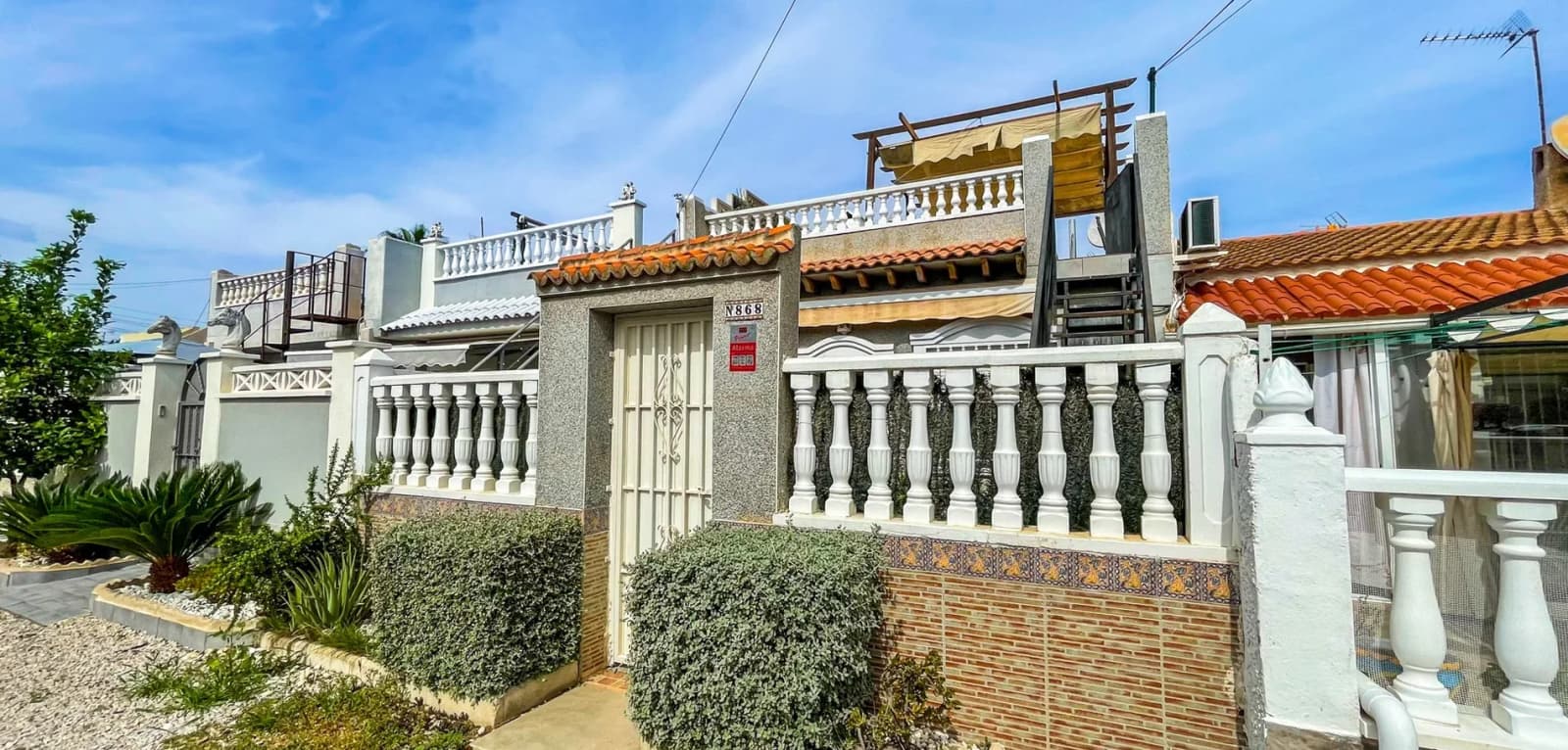 3 Bedroom Bungalow for Sale in Torrevieja, Costa Blanca (Alicante) - Image 5